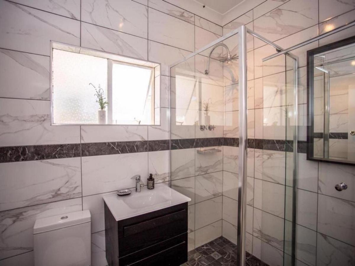 Busa Guest House East London Bagian luar foto